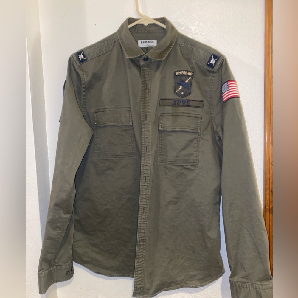 EXPRESS BUTTON DOWN UTILITY SHACKET MENS MEDIUM